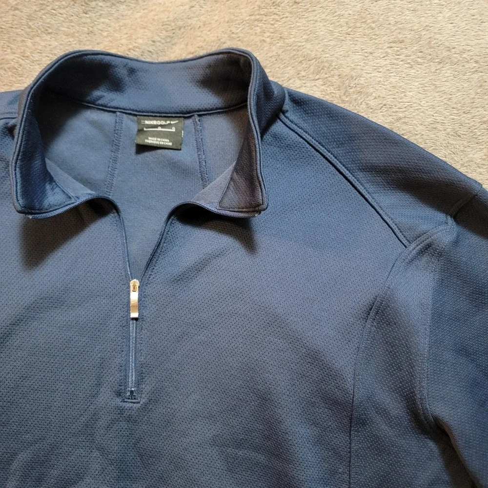 Nike Golf Men's 1/4 Zip Pullover With Bull Logo Size Large